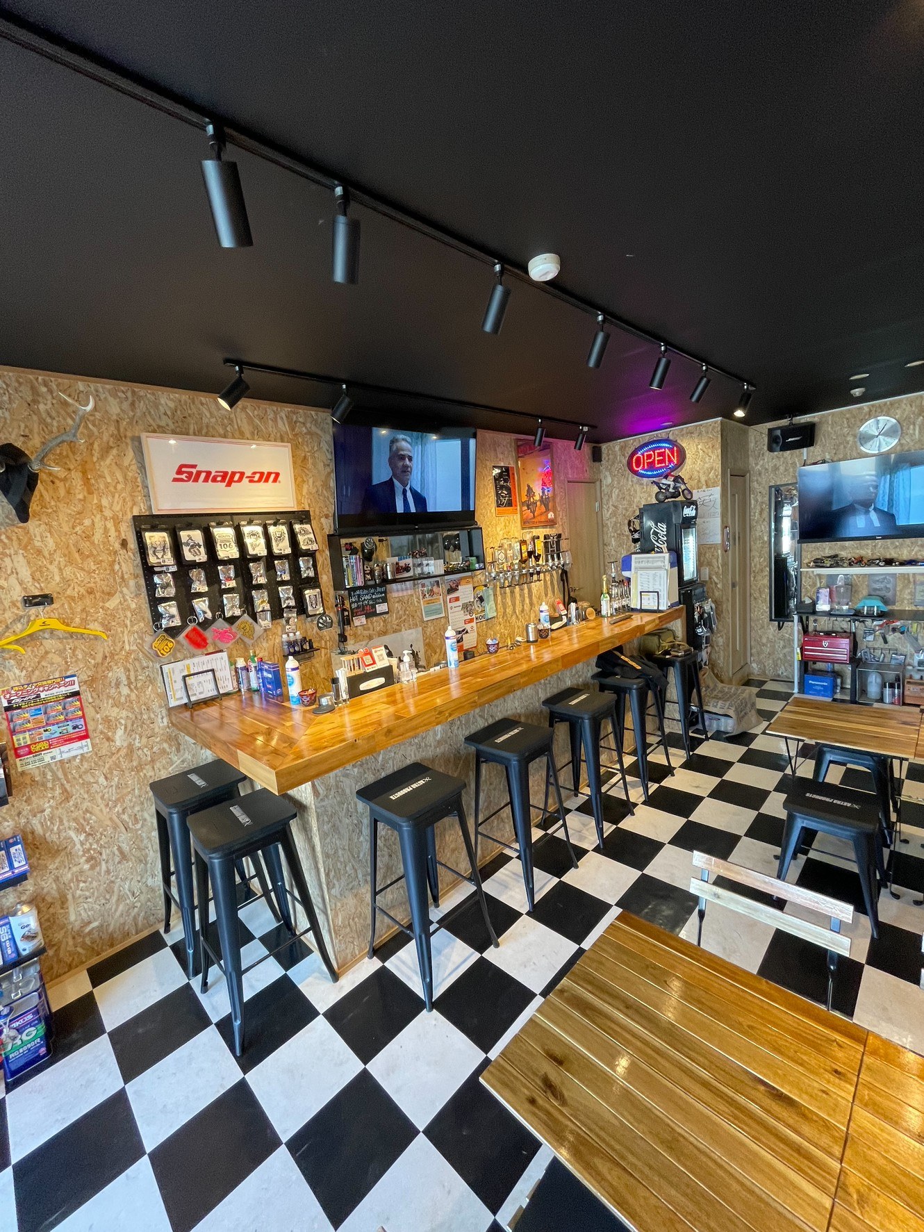 店内のシーン